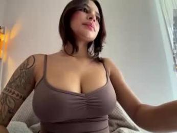 emely_dolce webcam chaturbate model stream image