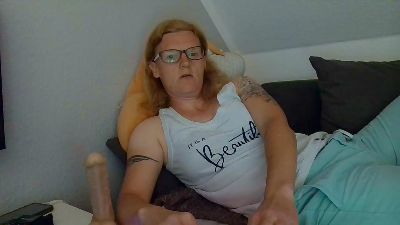 RoteZora85 webcam model stream image