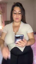 Mikela_ webcam cam4 model stream image