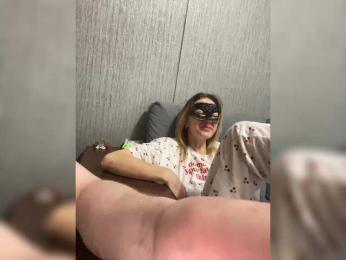 INQUSIT0R webcam bongacams model stream image