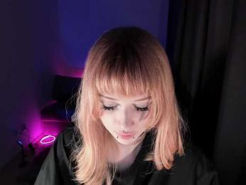 mnepohuyy webcam bongacams model stream image