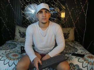 Massimo Vidal webcam model stream image