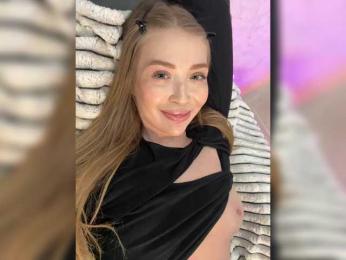 MILEDIUM webcam bongacams model stream image