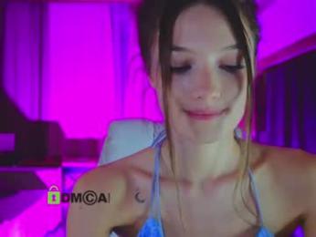 crazzy_cherry webcam model stream image