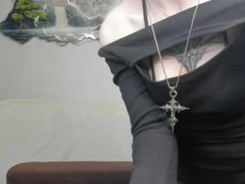 lulu_kawa11 webcam model stream image