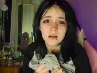 lesliwoolum webcam camsoda model stream image