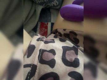 tifaniia webcam model stream image