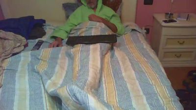 twin57 webcam model stream image