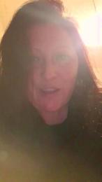 axell58 webcam model stream image