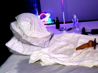 tikhomirov webcam model stream image