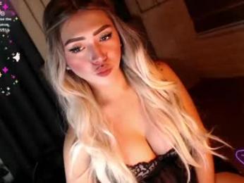 yourdevilsweettsx webcam model stream image