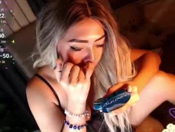 yourdevilsweettsx webcam chaturbate model stream image
