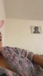 Reedgyal webcam model stream image