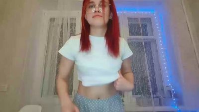 KristineDar webcam model stream image