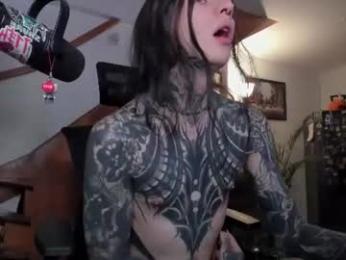 andrew_round webcam model stream image