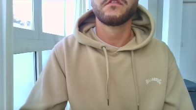 Surfer_30 webcam model stream image