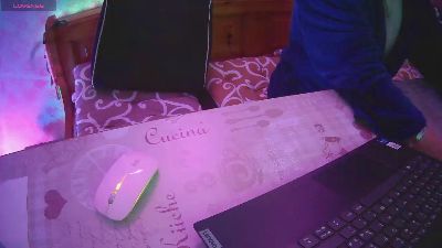 Alessia46Matura webcam model stream image