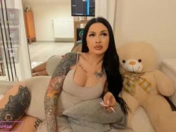 naughtycleo webcam model stream image