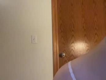 tinytittytia webcam model stream image
