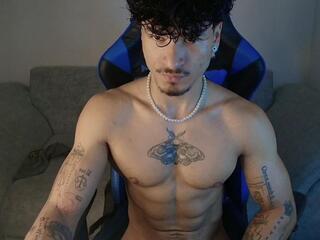 Brayls Dwayne webcam model stream image