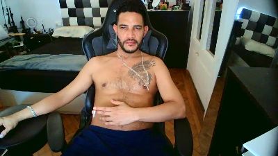 MickBCN01 webcam cam4 model stream image