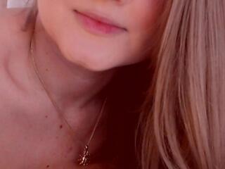 Jackie Daisy webcam model stream image