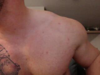 Chris Rocks webcam model stream image