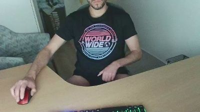 nuerololo webcam model stream image