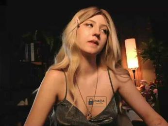 Aliselle webcam model stream image