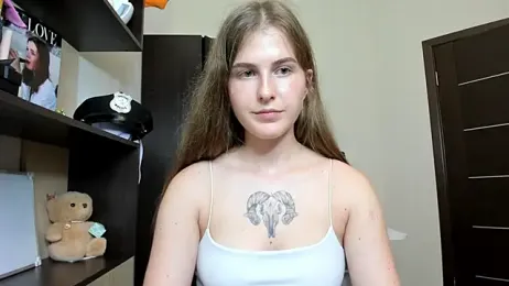 OhMyAlice webcam stripchat model stream image