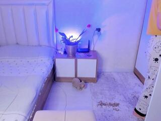 Shaya Asian webcam flirt4free model stream image