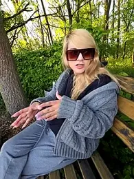 SilvyDiamond webcam model stream image