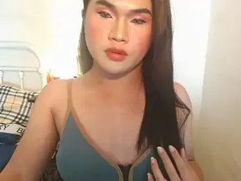 JustineBIGCUM webcam stripchat model stream image