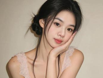 SuYi webcam model stream image