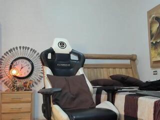 Omar Muller webcam model stream image