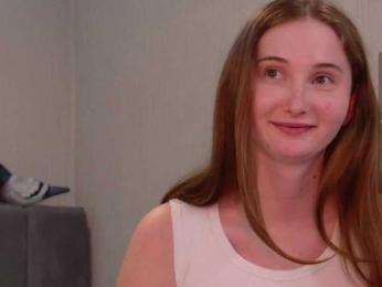 PeachGirl webcam bongacams model stream image