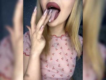 -Melani- webcam model stream image