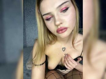 -Melani- webcam model stream image