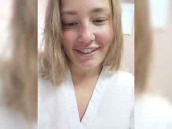 Rihashaia webcam model stream image