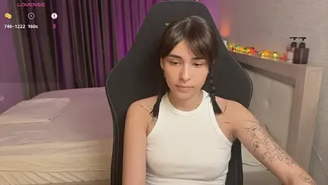 shy-gaze webcam stripchat model stream image