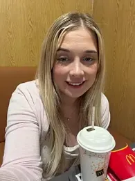 CherryAuroraa webcam model stream image