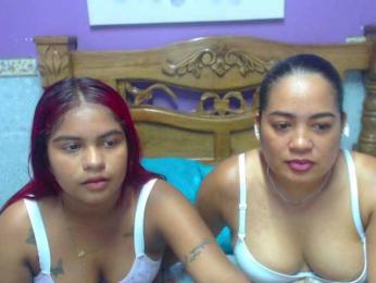 LuluAndBella webcam model stream image