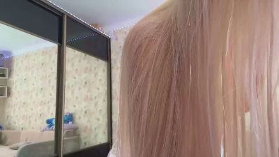 AdrieneQuadnau webcam model stream image
