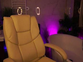 VikVikLove webcam bongacams model stream image