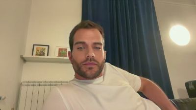 HardCris webcam model stream image