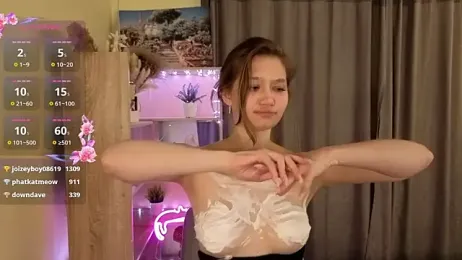 HolliBillig webcam model stream image