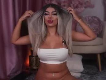 bella_blonda webcam model stream image