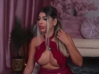 bella_blonda webcam model stream image