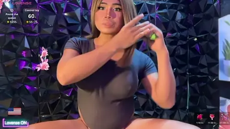 NyxaraSinDoll webcam model stream image