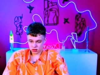 emil-lucky webcam model stream image